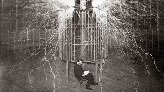 Giat minh quan diem sai lam cua thien tai Nikola Tesla-Hinh-6