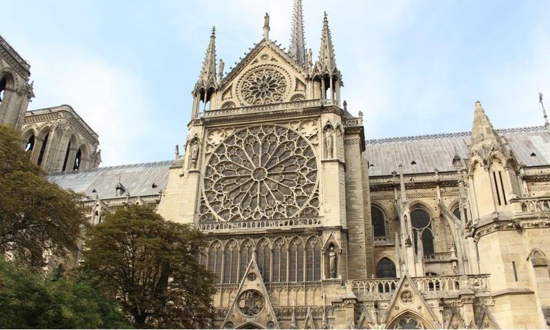 Chuyen ky bi ve nhung bong ma trong nha tho Duc Ba Paris-Hinh-8