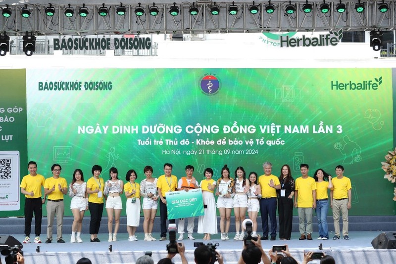 Herbalife Viet Nam dong hanh to chuc Ngay Dinh Duong Cong Dong 2024