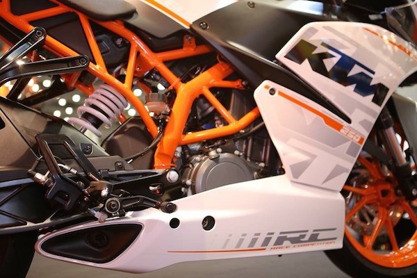 KTM bat ngo tung ra ban 250 cc cho dong Duke va RC-Hinh-3