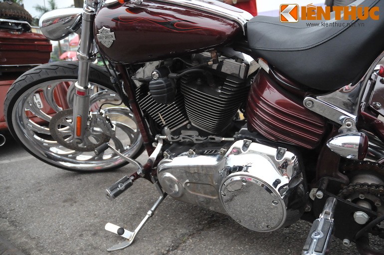 Harley-Davidson Rocker-C do mam “khung” tai Ha Noi-Hinh-11