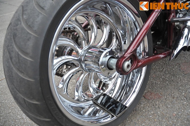 Harley-Davidson Rocker-C do mam “khung” tai Ha Noi-Hinh-6