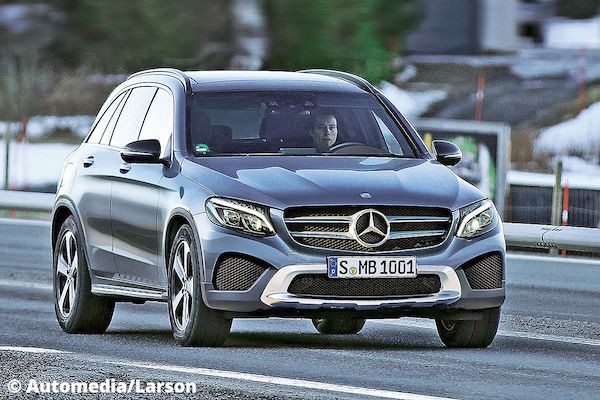 Mercedes se cho ra mat mau GLC vao ngay 17/6 toi