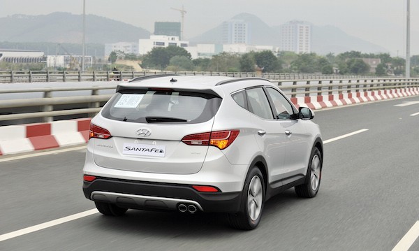 Hyundai tung ra SantaFe ban 5 cho, gia tu 999 trieu VND-Hinh-3