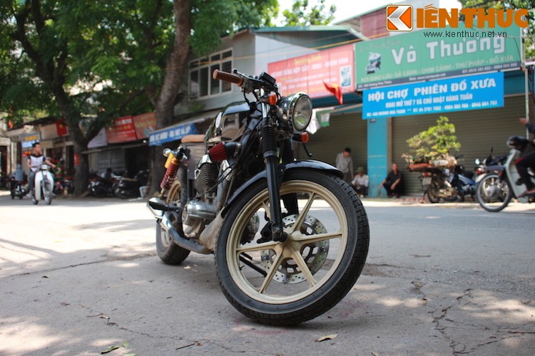 Xe nat bien hinh cafe racer cuc doc cua sinh vien Ha Noi-Hinh-11