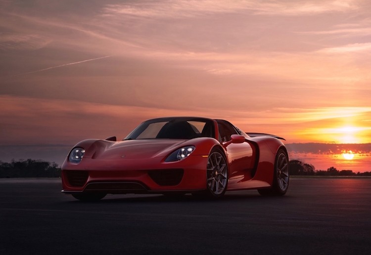 Porsche 918 Spyder quyen ru trong 