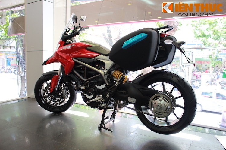 Ducati Hyperstrada phien ban 2015 