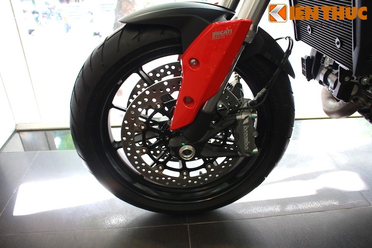 Ducati Hyperstrada phien ban 2015 