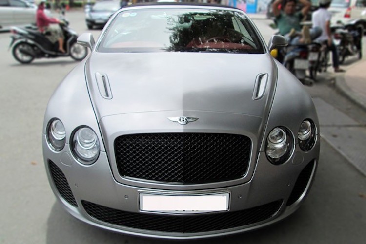 Sieu xe Bentley Continental Supersport Convertible “tam nang” Sai Gon