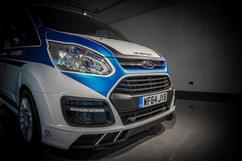 Ford Transit ra mat phien ban “dua” ky niem 50 nam-Hinh-3