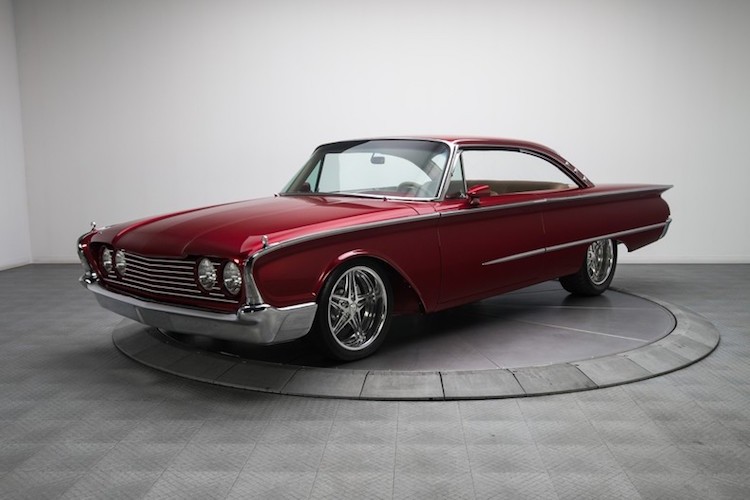 Xe co Ford Galaxie Starliner 1960 