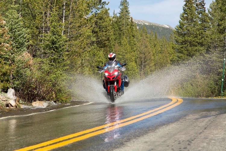 Solo ngan dam cung Ducati Multistrada toi “cuoc dua tren may“-Hinh-6