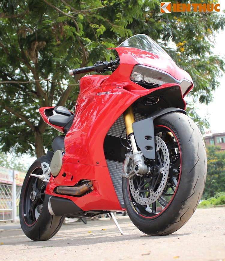 Soi sieu pham tien ty Ducati 1299 Panigale S dau tien tai VN-Hinh-18