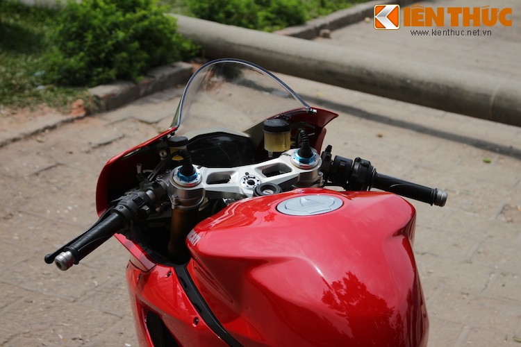 Soi sieu pham tien ty Ducati 1299 Panigale S dau tien tai VN-Hinh-8