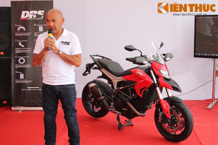 Luyen tap ky nang gi tai Ducati Riding Experience 2015?-Hinh-2