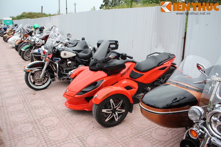 Dan moto “khung” du le khai truong Harley-Davidson Ha Noi-Hinh-14