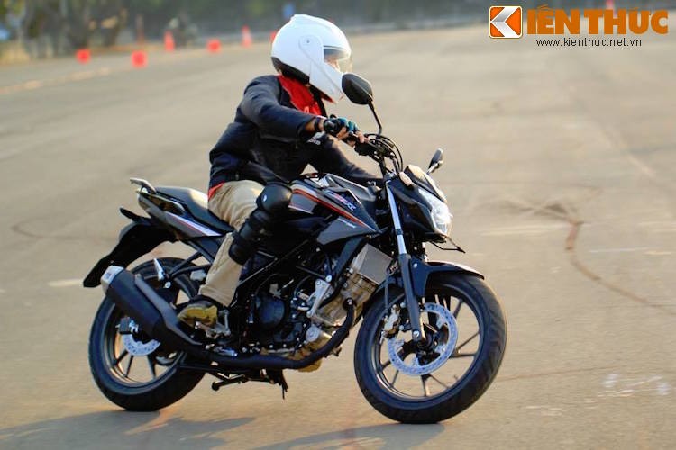 Honda CB150R Streetfire: Doi thu moi cua Yamaha FZ150i-Hinh-14