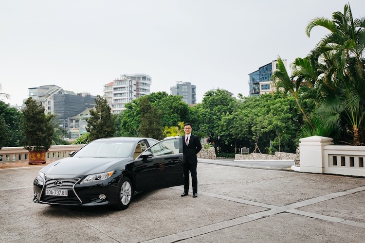 Soi loat xe sang Lexus ES 350 don khach VIP tai HN-Hinh-7