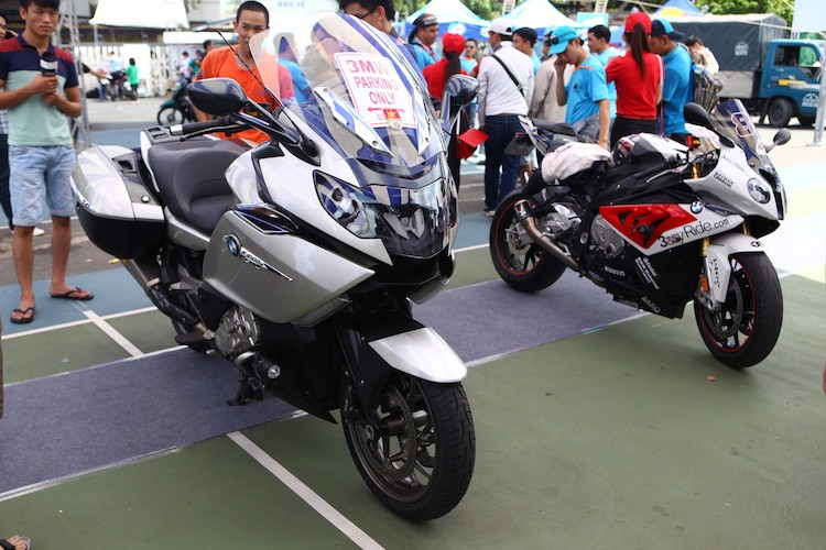 “Xe no hang khung” BMW tai ngay hoi Motorrad Day-Hinh-10