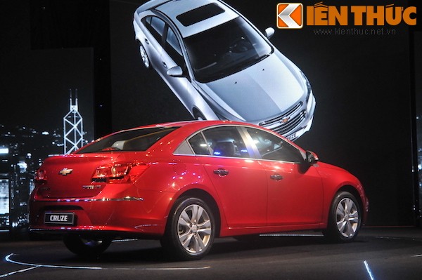 Chevrolet ra mat Cruze 2015, 