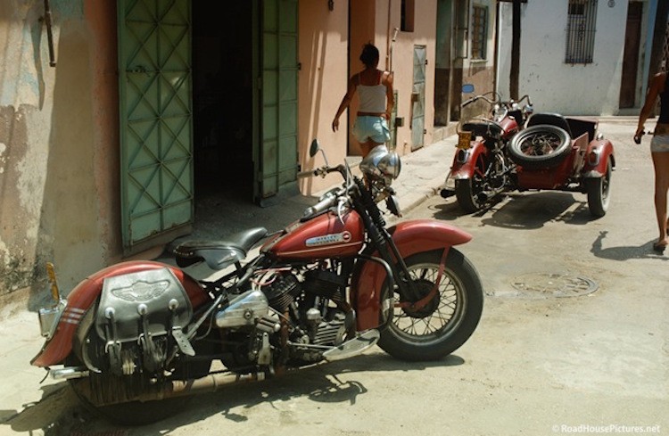 Ngam nhung chiec moto co tren duong pho Cuba-Hinh-14