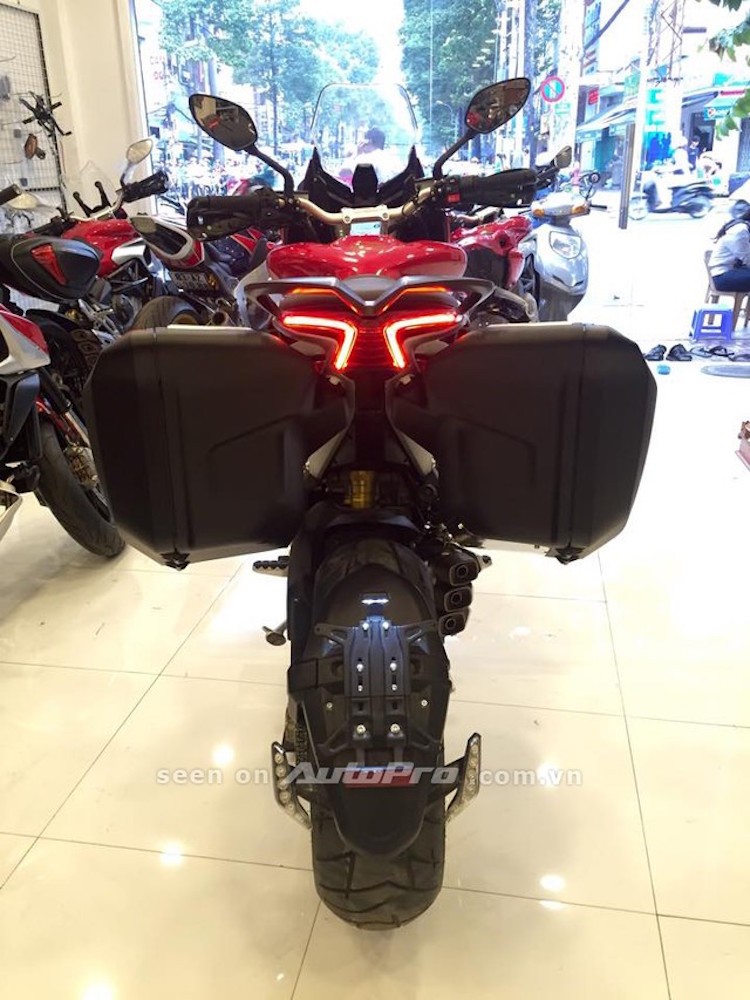 MV Agusta Turismo Veloce 800 ban gioi han da ve Viet Nam-Hinh-3