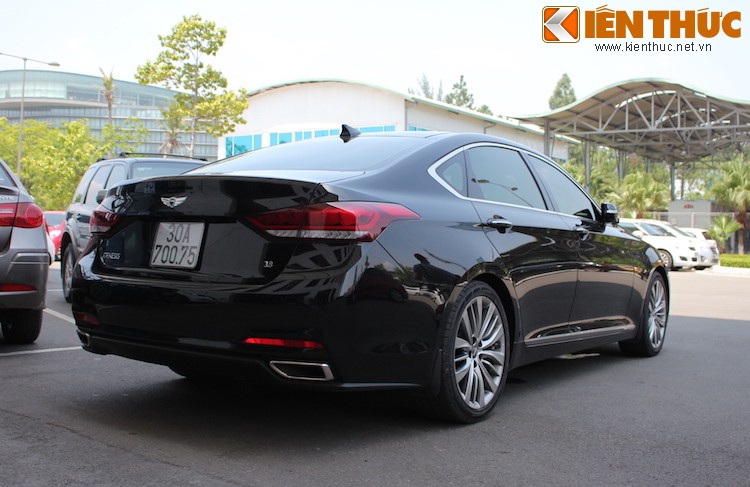 Xe sang Hyundai Genesis sap “trinh lang” thi truong Viet-Hinh-5