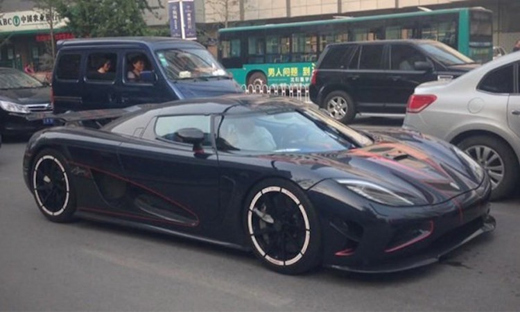 Theo dau sieu xe tram ty Koenigsegg nhap lau ve VN-Hinh-9