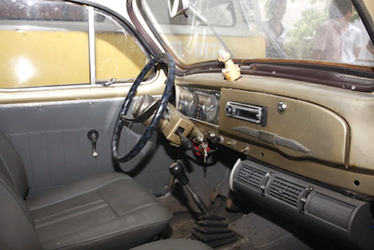 Can canh “xe cu hang sieu hiem” Peugeot 203 tai Viet Nam-Hinh-5