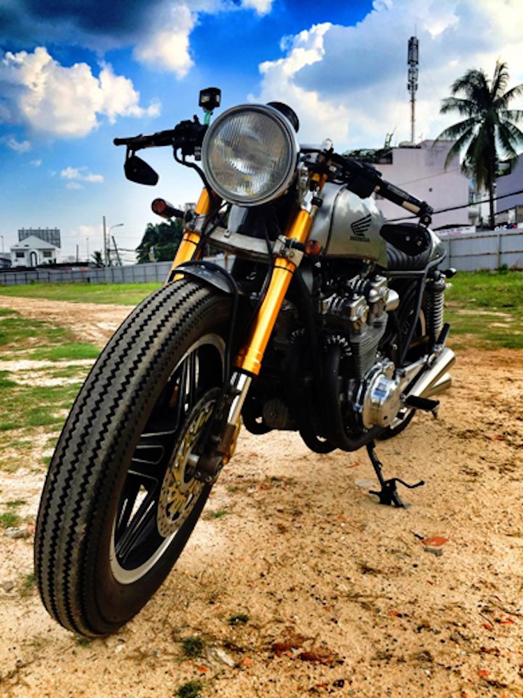 Ban do Honda CB750 cafe racer 