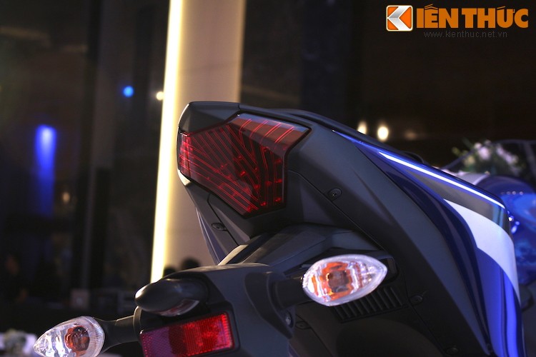 “Zoom chi tiet” sportbike Yamaha YZF-R3 vua ra mat tai VN-Hinh-11