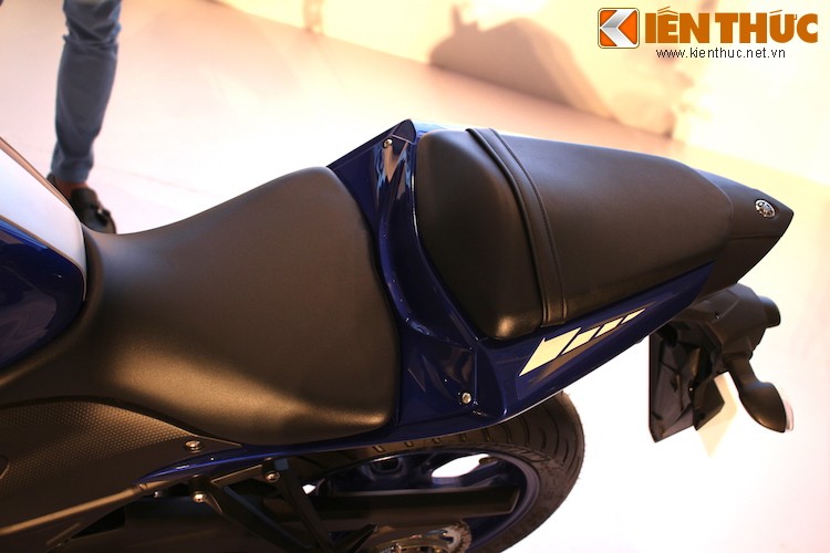 “Zoom chi tiet” sportbike Yamaha YZF-R3 vua ra mat tai VN-Hinh-12