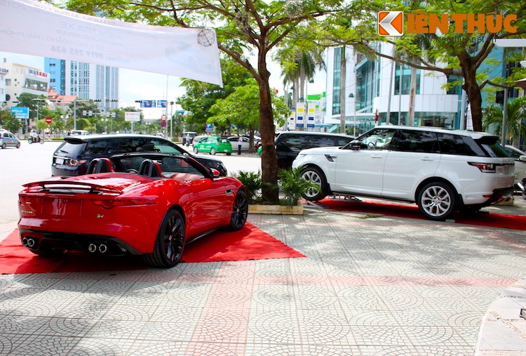 Dan xe sang tien ty Jaguar Land Rover xuat hien tai Hai Phong-Hinh-4