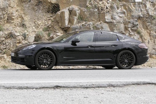 Porsche Panamera moi “chot lich” ra mat vao 3/2016-Hinh-2