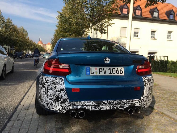 BMW M2 lo dien 