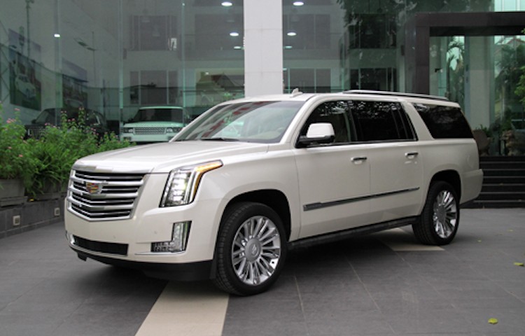 Xe sang Cadillac Escalade 