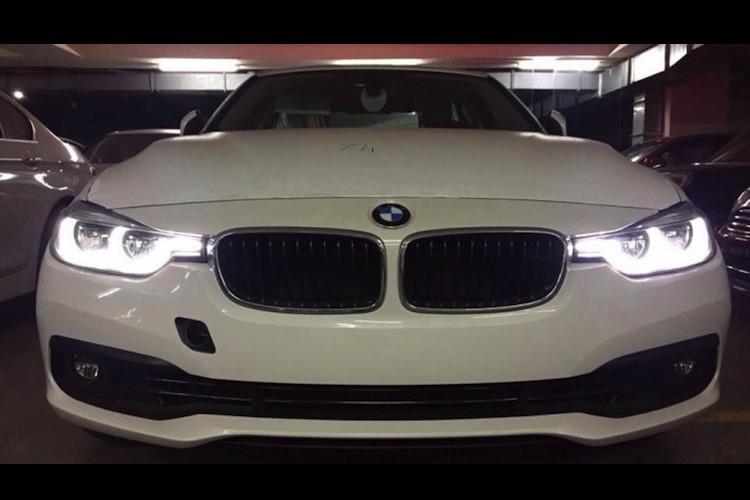 BMW 3 Series 2016 gia 1,439 ty sap den tay khach Viet