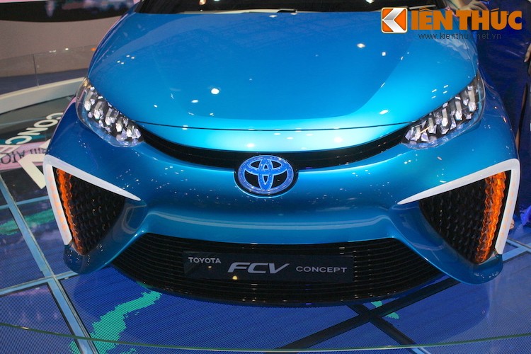 Soi xe xanh “cuc ky dac biet” Toyota FCV tai VMS 2015-Hinh-8