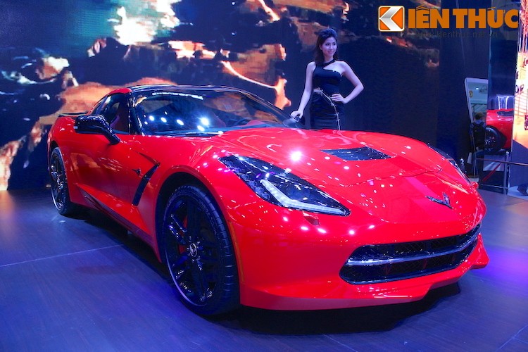 “Sieu xe co bap” Chevrolet Corvette Stingray tai VMS 2015