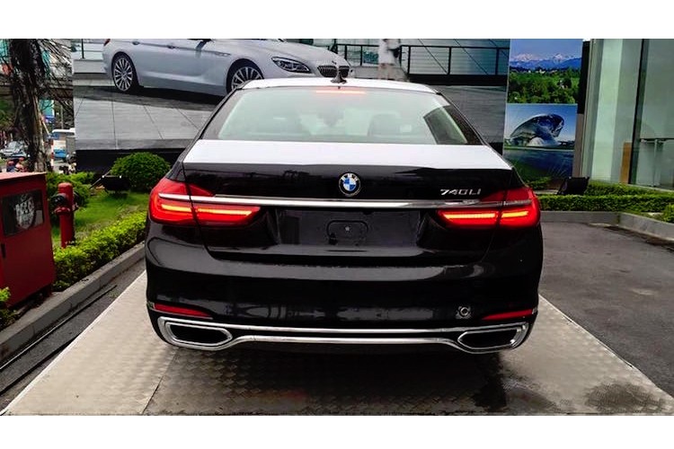 BMW 7 Series the he moi “tai xuat hien” tai Ha Noi-Hinh-9