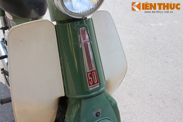 Ngam “co vat hang hiem” Honda C50 Dame 1967 tai Ha Noi-Hinh-7