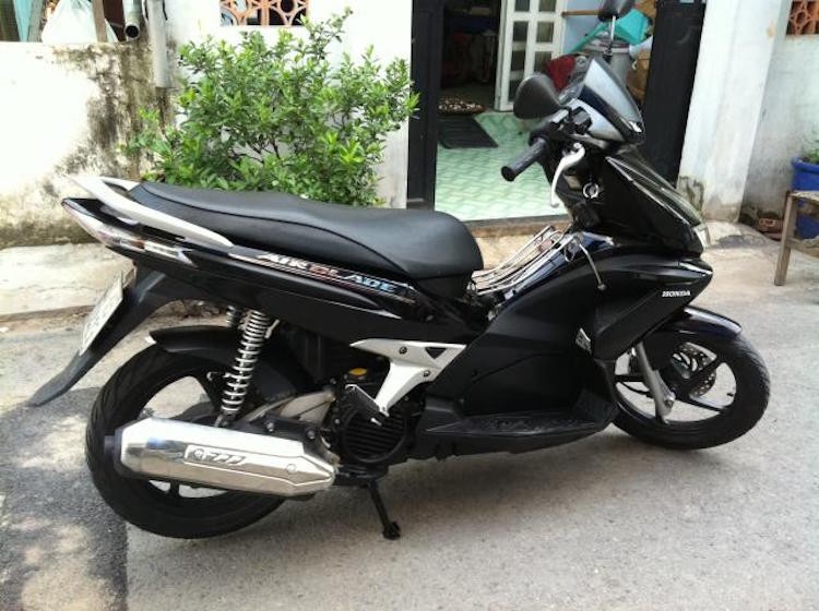 Nhin lai lich su 8 nam cua Honda Air Blade tai Viet Nam-Hinh-2