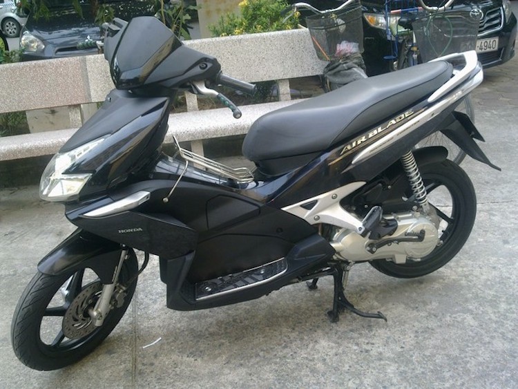 Nhin lai lich su 8 nam cua Honda Air Blade tai Viet Nam