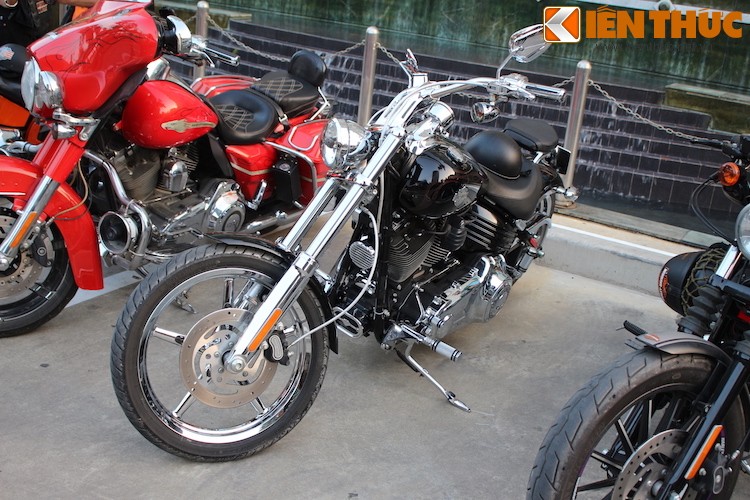Dan xe khung Harley-Davidson tu hop “xep lop” tai Ha Noi-Hinh-6