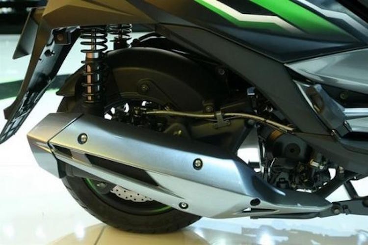 Kawasaki ra mat xe tay ga J125 “dau” Honda PCX-Hinh-7