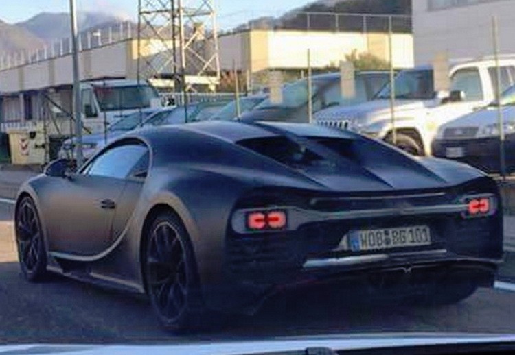 Hau due Bugatti Veyron 