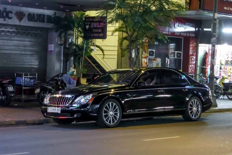 Nhin lai sieu xe sang Maybach tri gia 25 ty tren pho Viet-Hinh-4