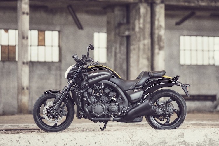 “Ma toc do” Yamaha V-Max phien ban ky niem 60 nam