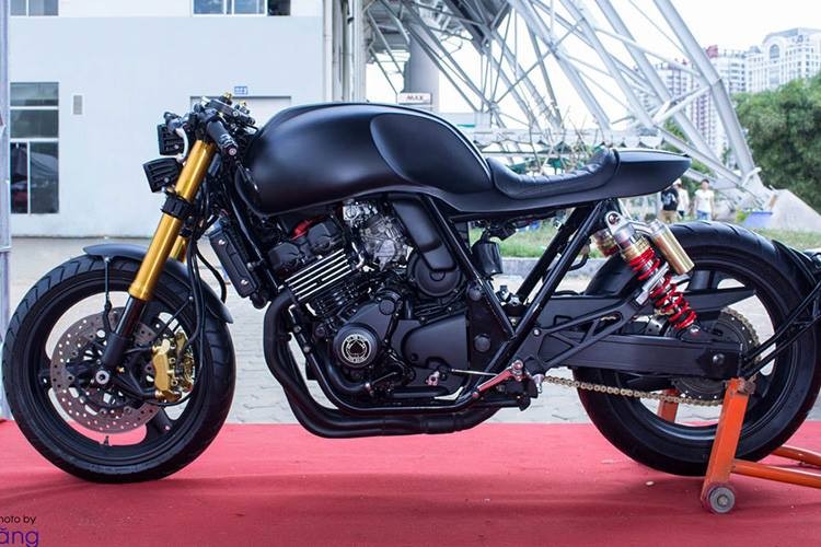 Ban do Honda CB400 streetfighter cuc “ngau” cua biker Viet