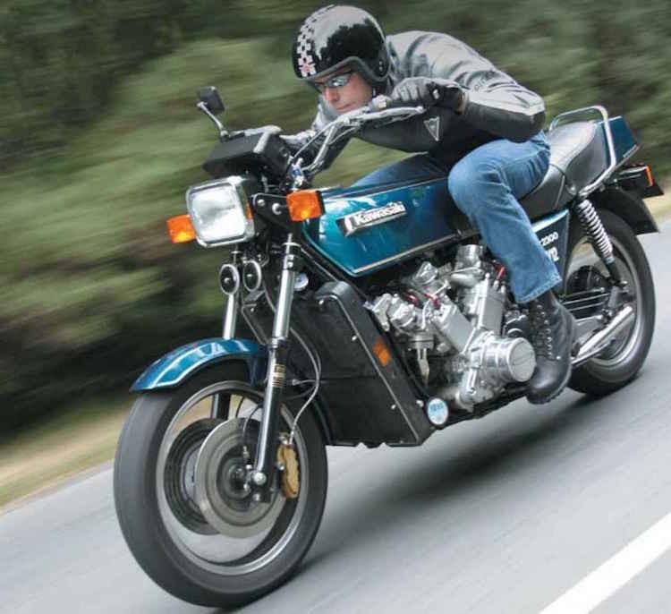 Can canh Kawasaki KZ1300 su dung 